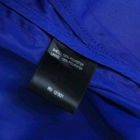 NWT Threads of Saks 5th Ave. Microfiber Wind Jacket - Picture 6 of 7
